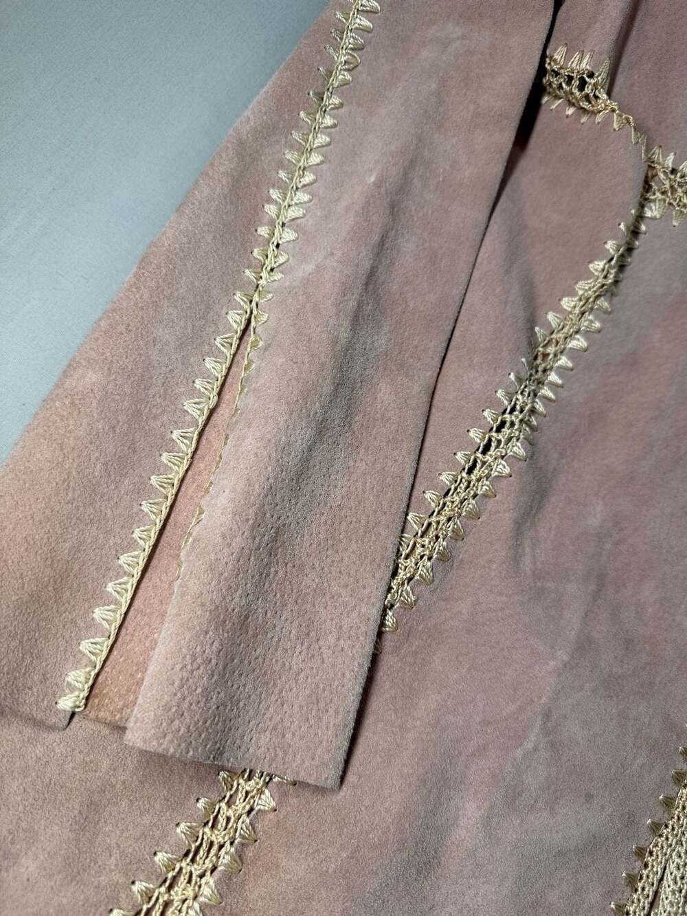 Boho/western/Y2k Women's Suede Leather Jacket Size Medium - Picture 3 of 16